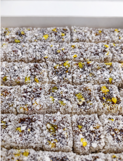 Çifte Kavrulmuş Antep Fıstıklı Hindistan Cevizli Hediyelik Lokum 500 Gr