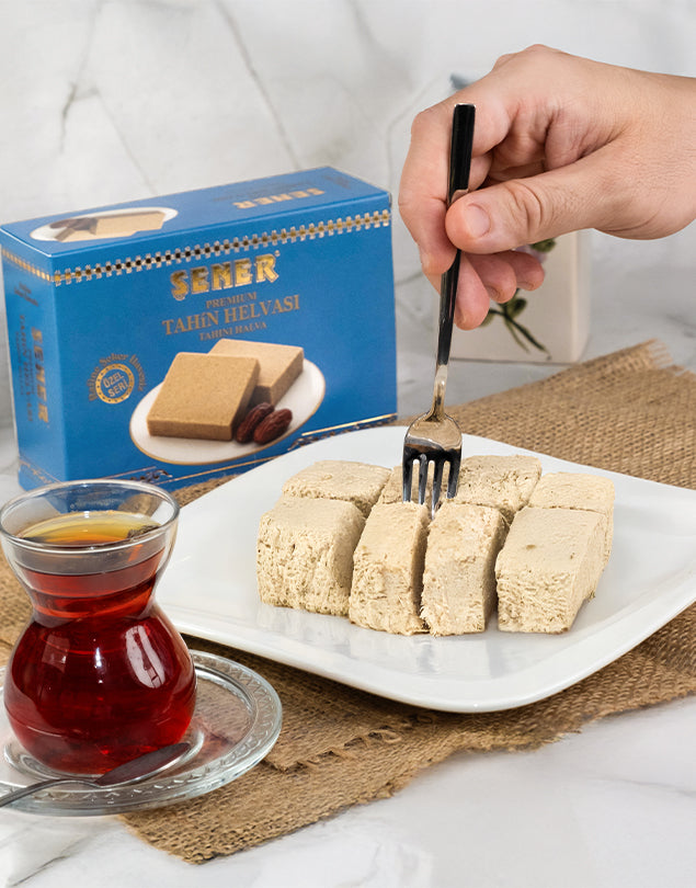 şener Rafine Şeker İlavesiz Yerli Susam Tahin Helvası Sade 400 gr