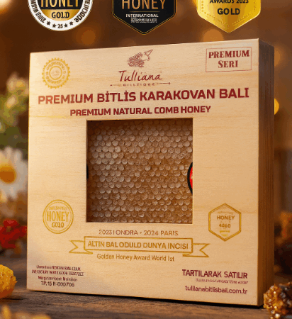 Premium Seri Polifloralı (Çok Çiçekli) Karakovan Petek Balı 1000 gr